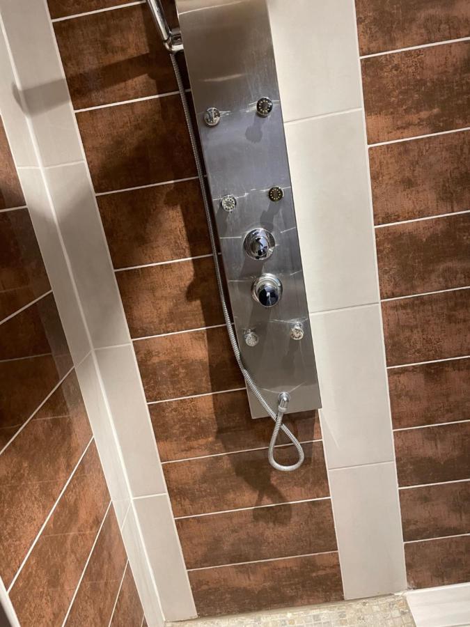 Studio privée Vesoul -Wifi Esterno foto